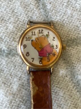 Vintage Timex Women’s Winnie the Pooh Gold-Tone Case Watch